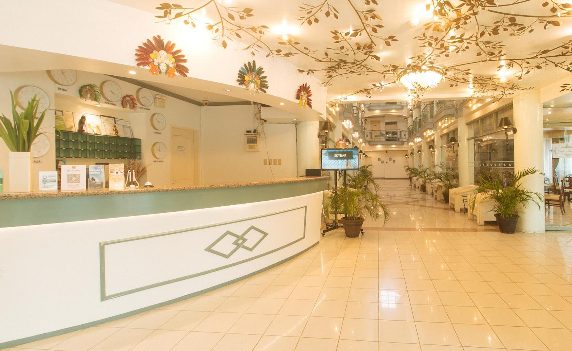 Royal Am Rei Hotel By Reddoorz Μπακολόντ Εξωτερικό φωτογραφία